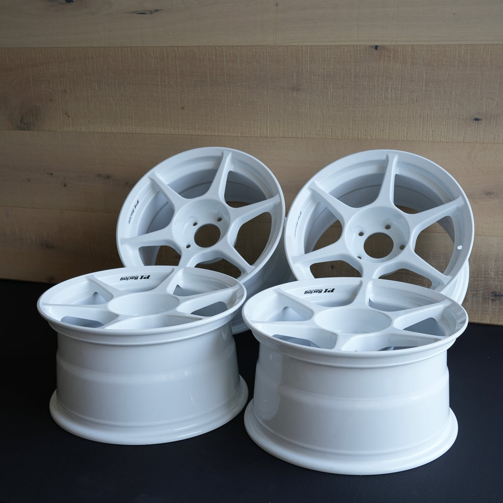 Buddyclub P1 16x8.5j +27