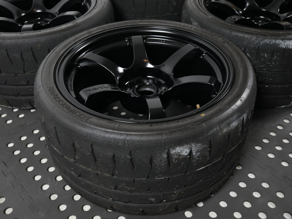 Rays 57DR 18x10.5j +22