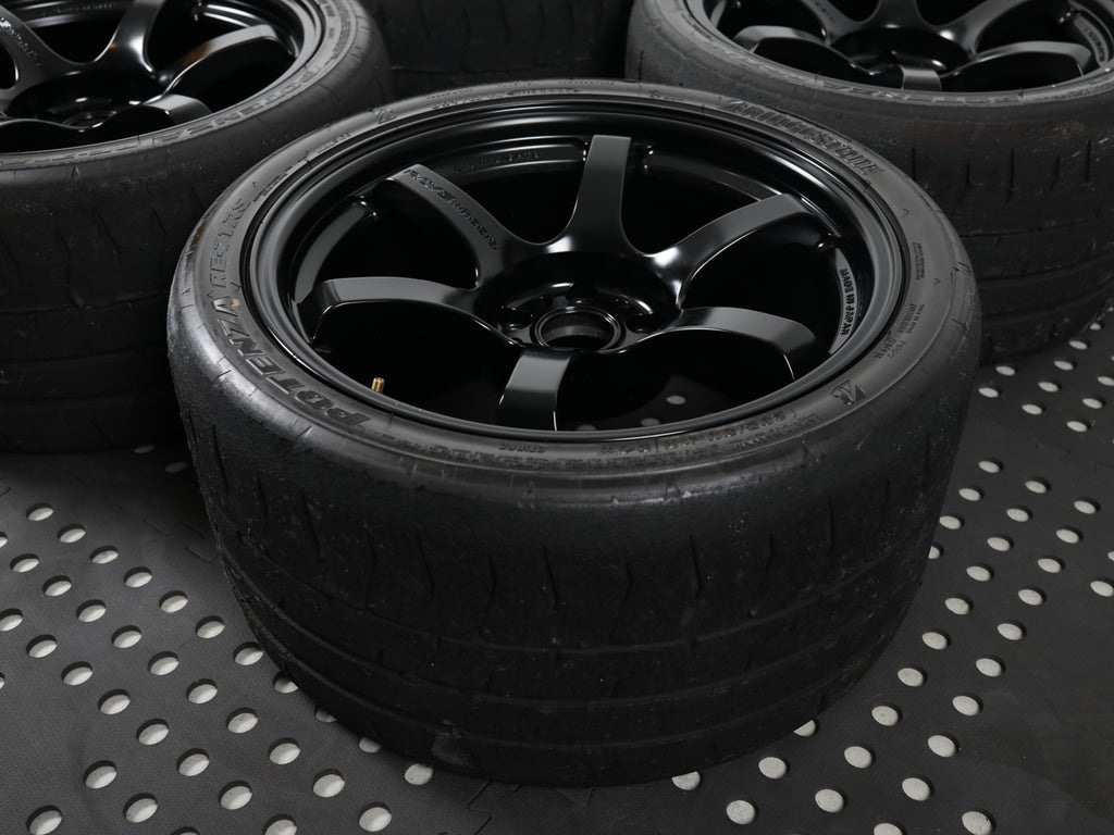 Rays 57DR 18x10.5j +22