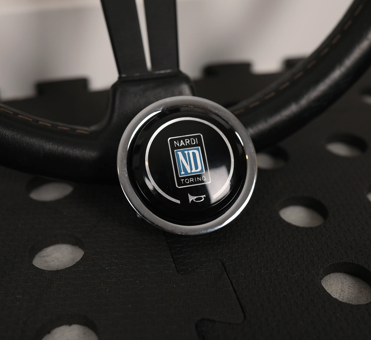 Nardi 330mm original classic