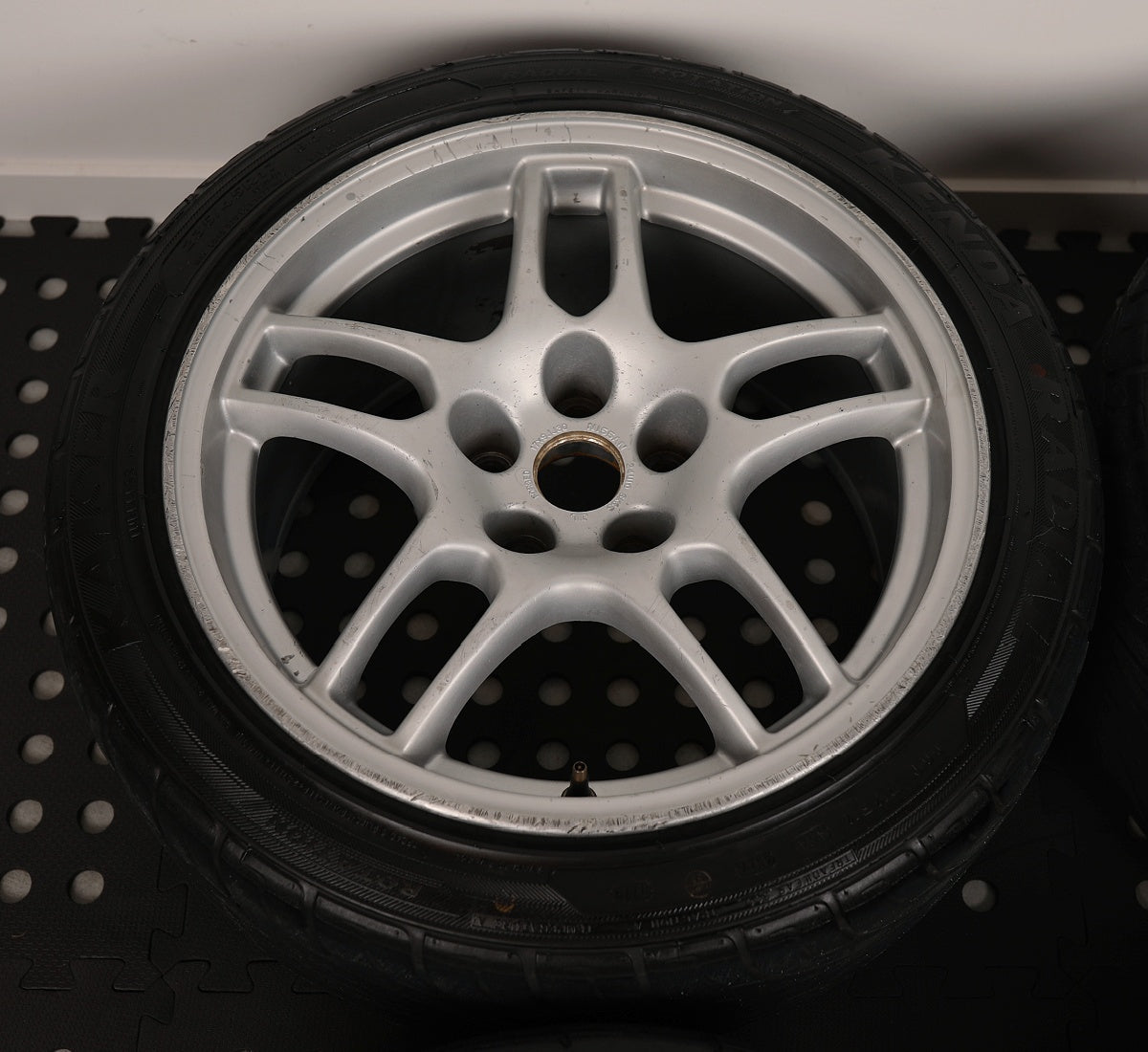 R33 GTR Wheels